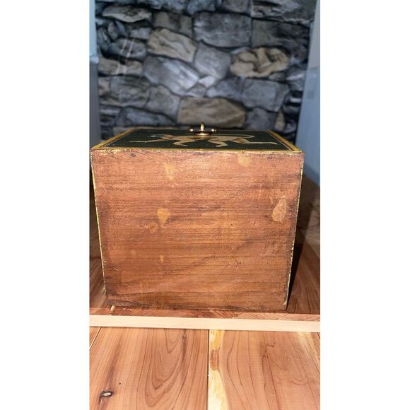 Vintage Hand Painted Monkey Treasure Box - Picture 9 of 11